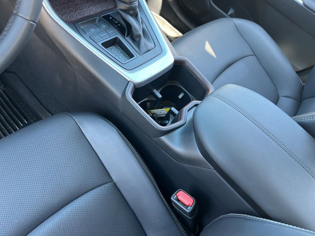 Used 2024 Toyota RAV4 Limited image 21