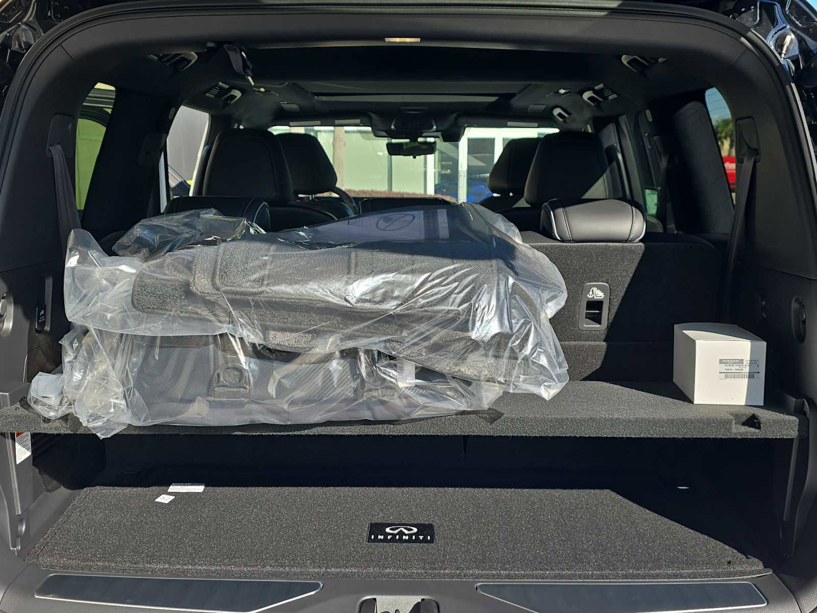 New 2026 INFINITI QX80 Autograph w/ Premium Cargo Package image 26