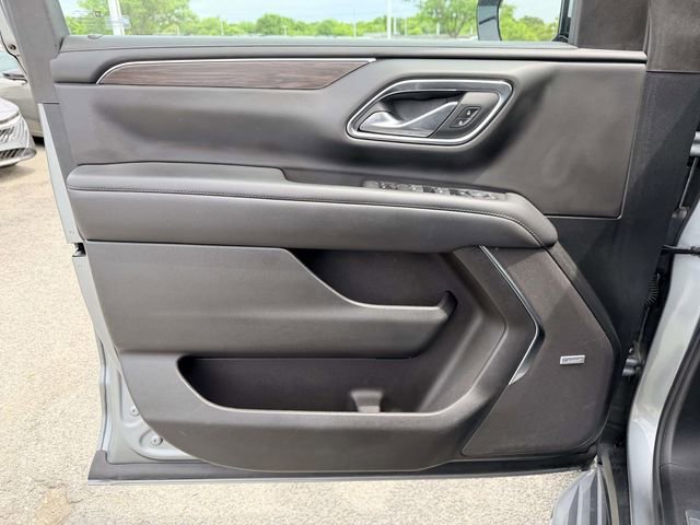 Used 2024 Chevrolet Tahoe LT AWD/4WD image 14