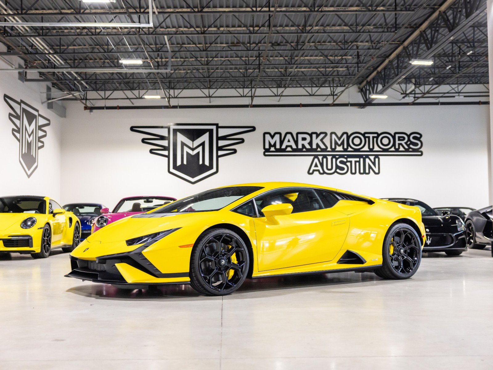 Used 2023 Lamborghini Huracan Tecnica RWD image 1