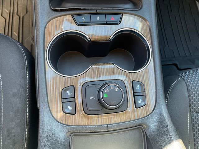 Used 2023 GMC Acadia SLE w/ Driver Convenience Package image 37