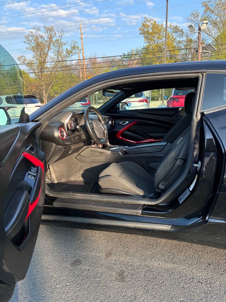 Used 2021 Chevrolet Camaro LT w/ RS Package RWD image 19