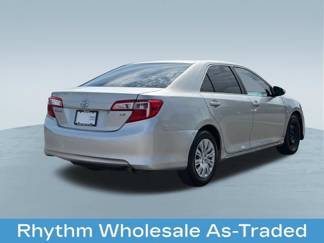 Used 2013 Toyota Camry LE FWD image 8