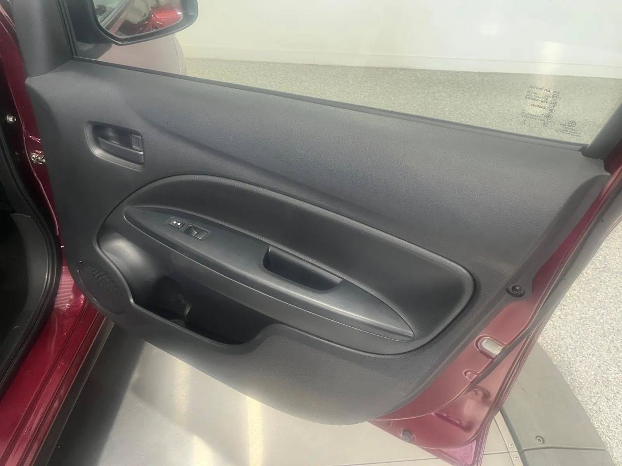 Used 2024 Mitsubishi Mirage ES FWD image 17