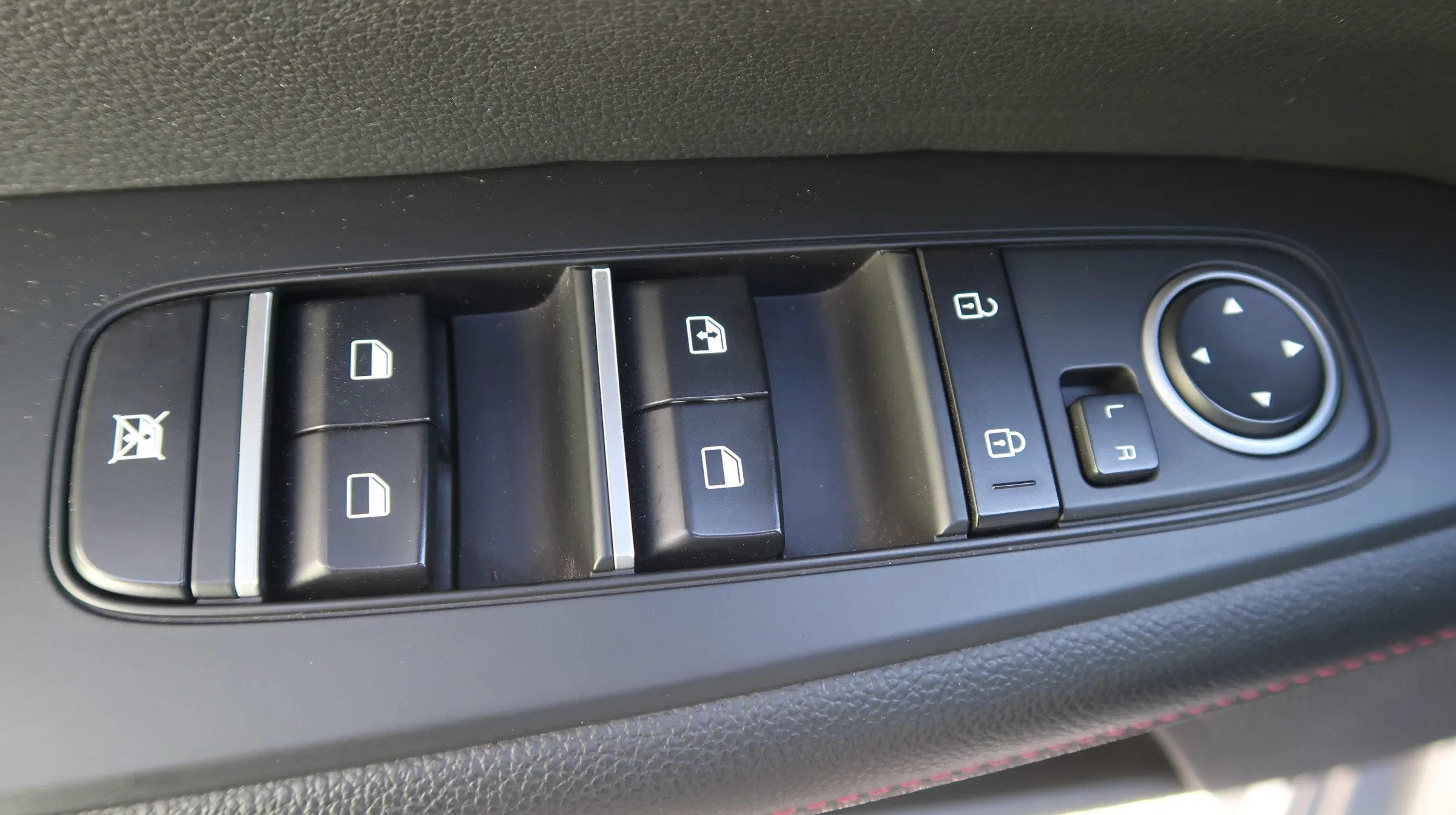 Used 2022 Kia Forte GT FWD image 27