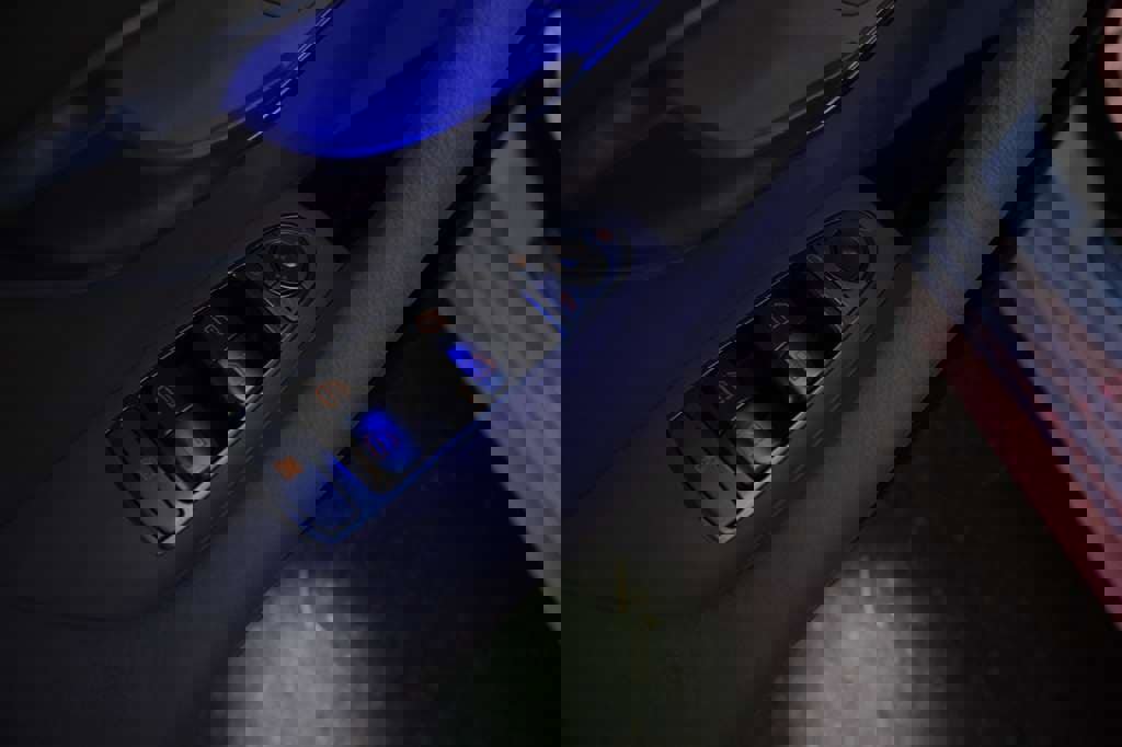 Used 2019 Mercedes-Benz E 300 4MATIC w/ Premium 1 Package image 19