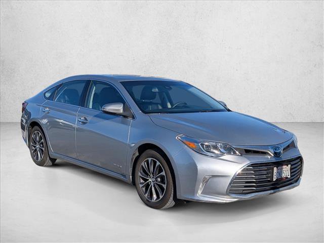 Used 2018 Toyota Avalon XLE Premium w/ All Weather Liner Package FWD image 3