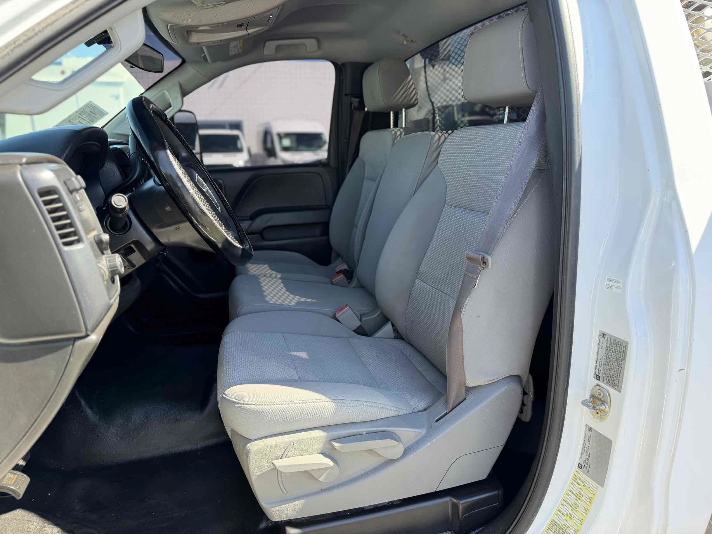 Used 2017 GMC Sierra 3500 2WD Regular Cab image 32