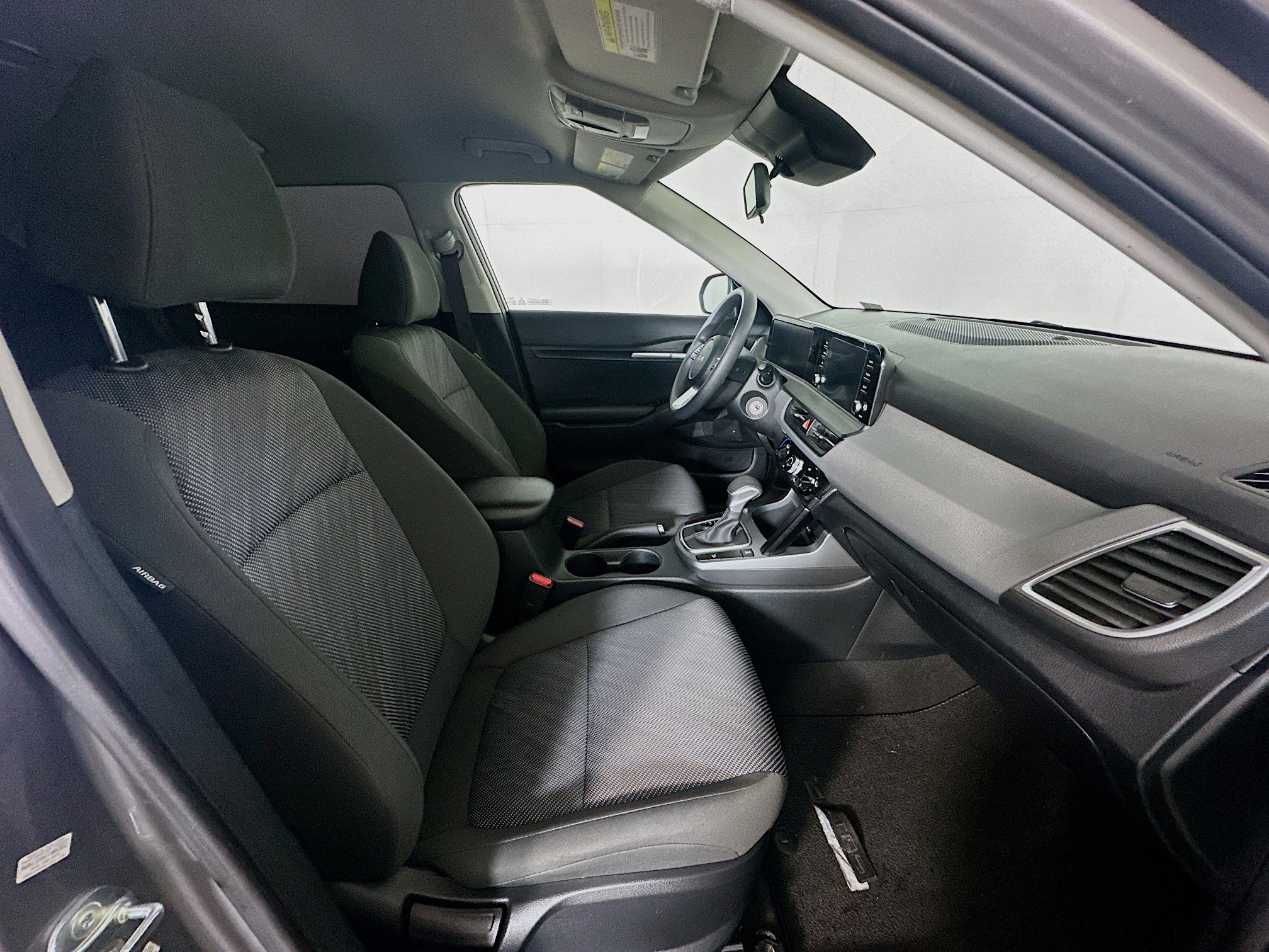 Used 2024 Kia Seltos LX AWD/4WD image 30