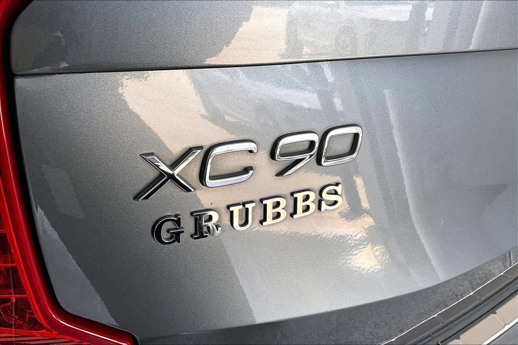 Used 2020 Volvo XC90 T5 Momentum w/ Protection Package Premier AWD/4WD image 38