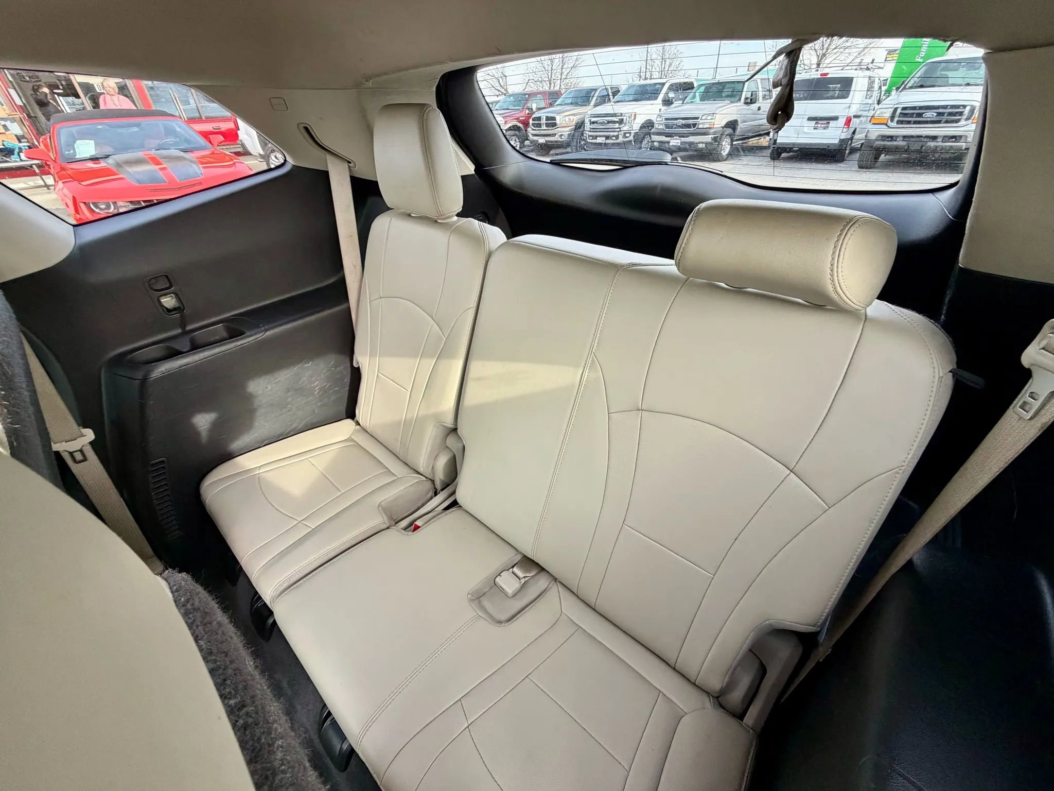 Used 2020 Buick Enclave Essence w/ Sport Touring Edition image 17