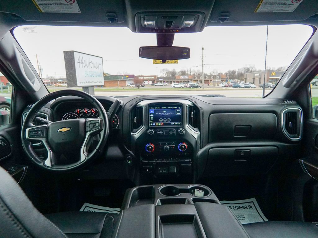 Used 2022 Chevrolet Silverado 3500 LT w/ Convenience Package image 15