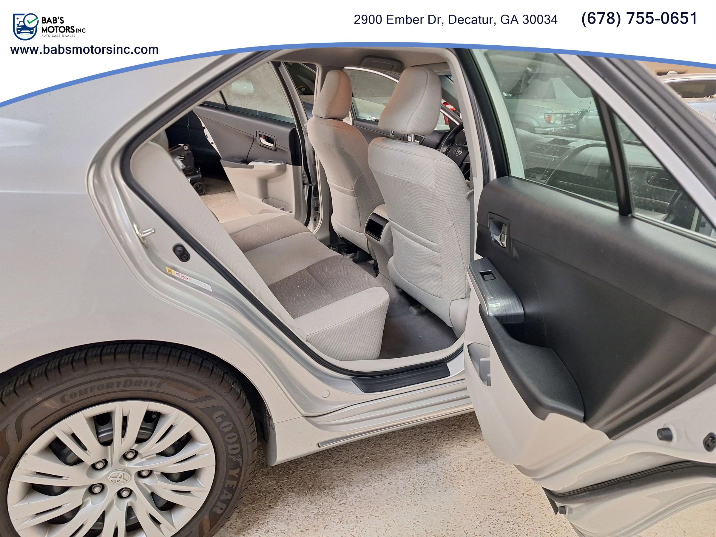 Used 2012 Toyota Camry LE FWD image 27