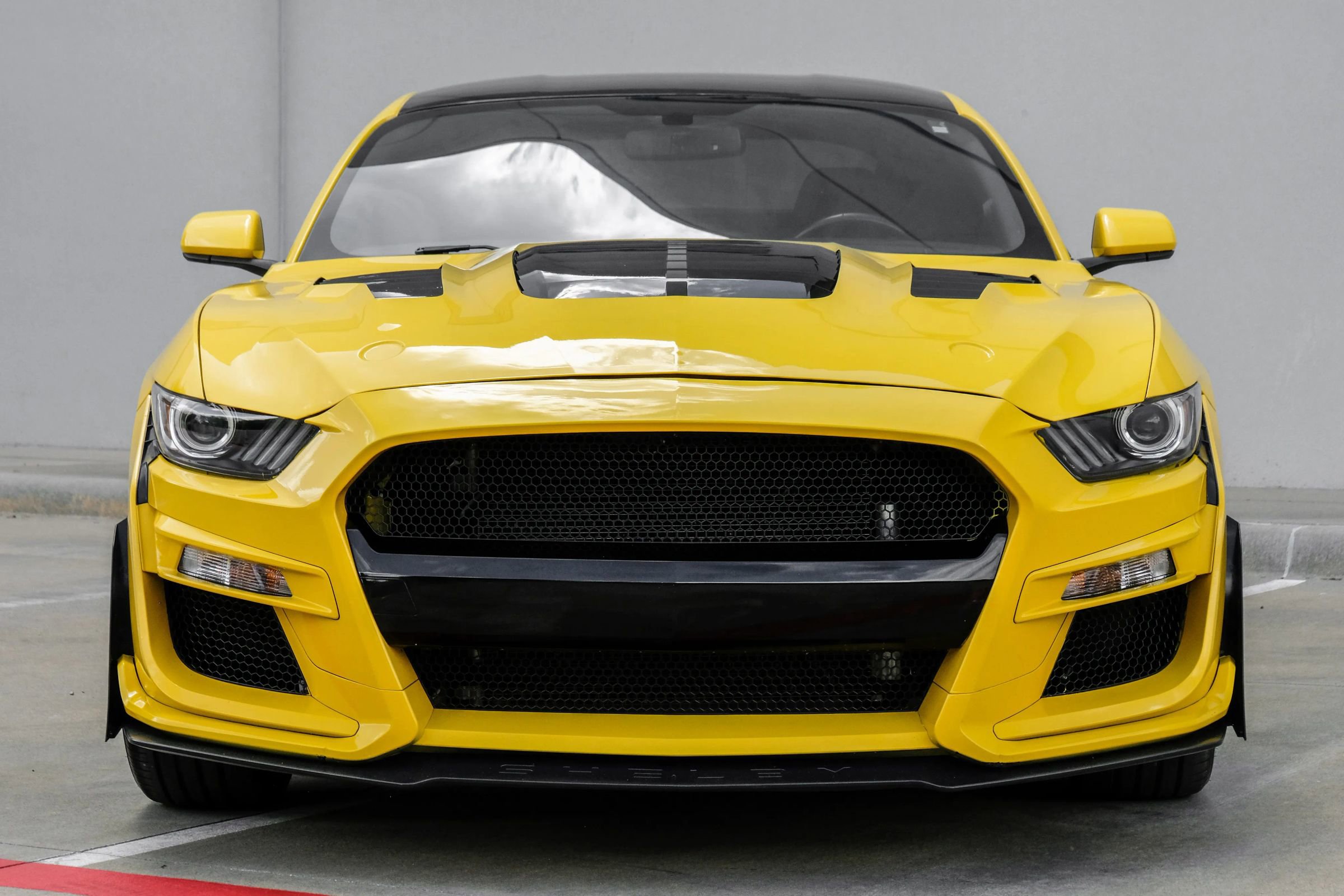 Used 2017 Ford Mustang GT w/ GT Performance Package image 7