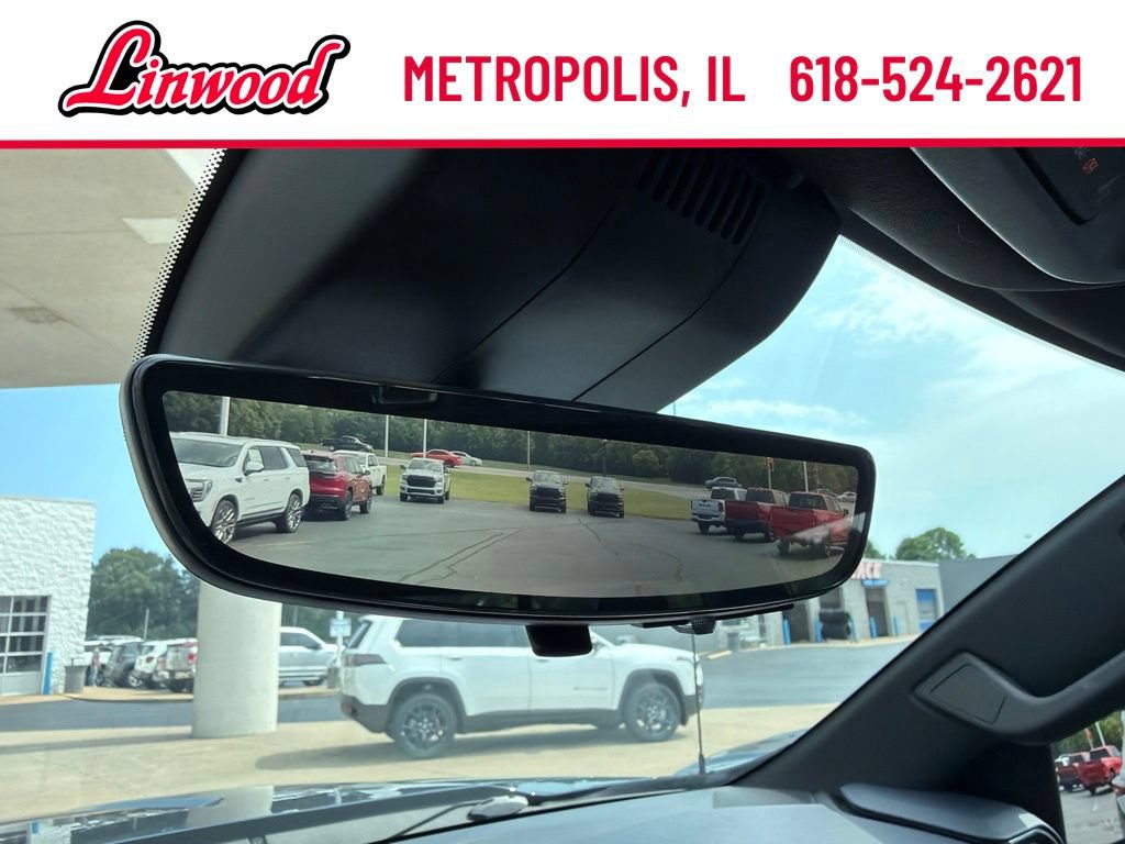 Used 2022 Chevrolet Silverado 1500 High Country w/ High Country Premium Package AWD/4WD image 37