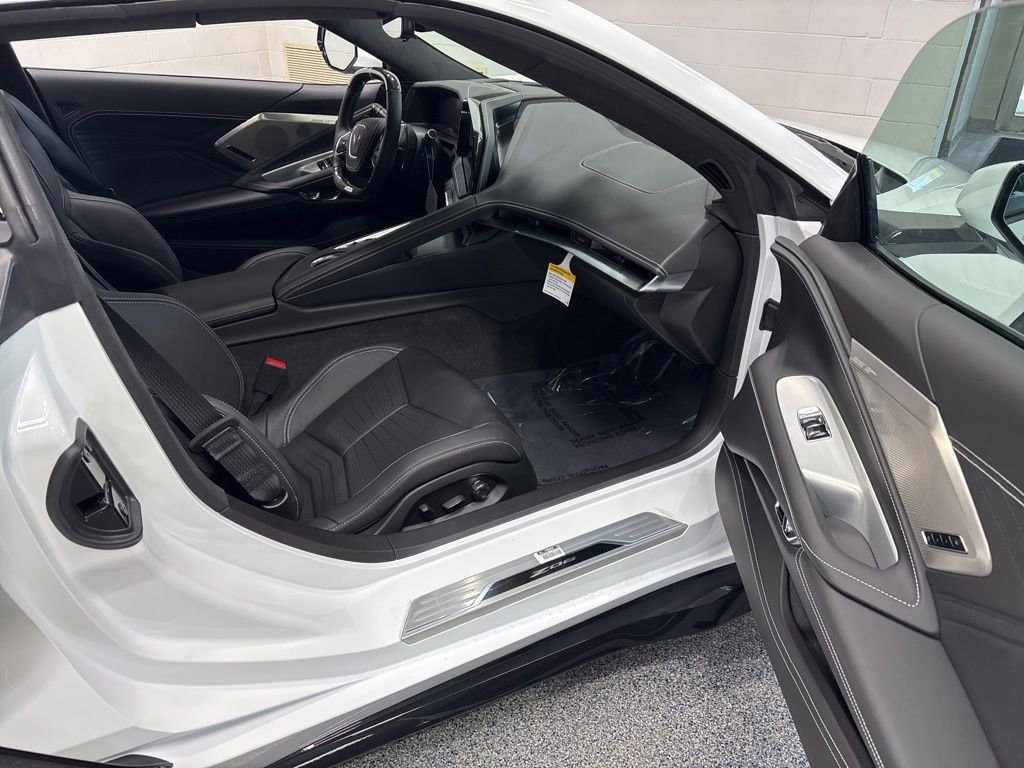 New 2026 Chevrolet Corvette Z06 RWD image 8