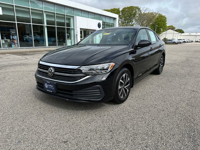 Certified 2024 Volkswagen Jetta S FWD image 3
