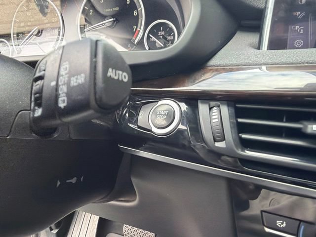 Used 2017 BMW X5 xDrive35i AWD/4WD image 30