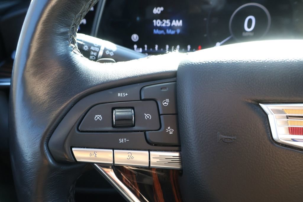 Used 2024 Cadillac Escalade ESV Luxury image 31
