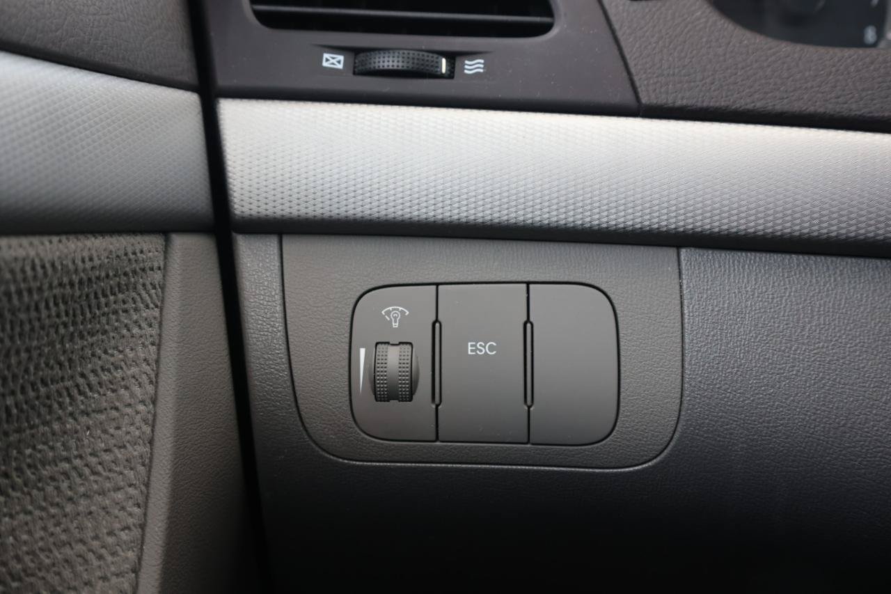 Used 2010 Hyundai Sonata GLS FWD image 37