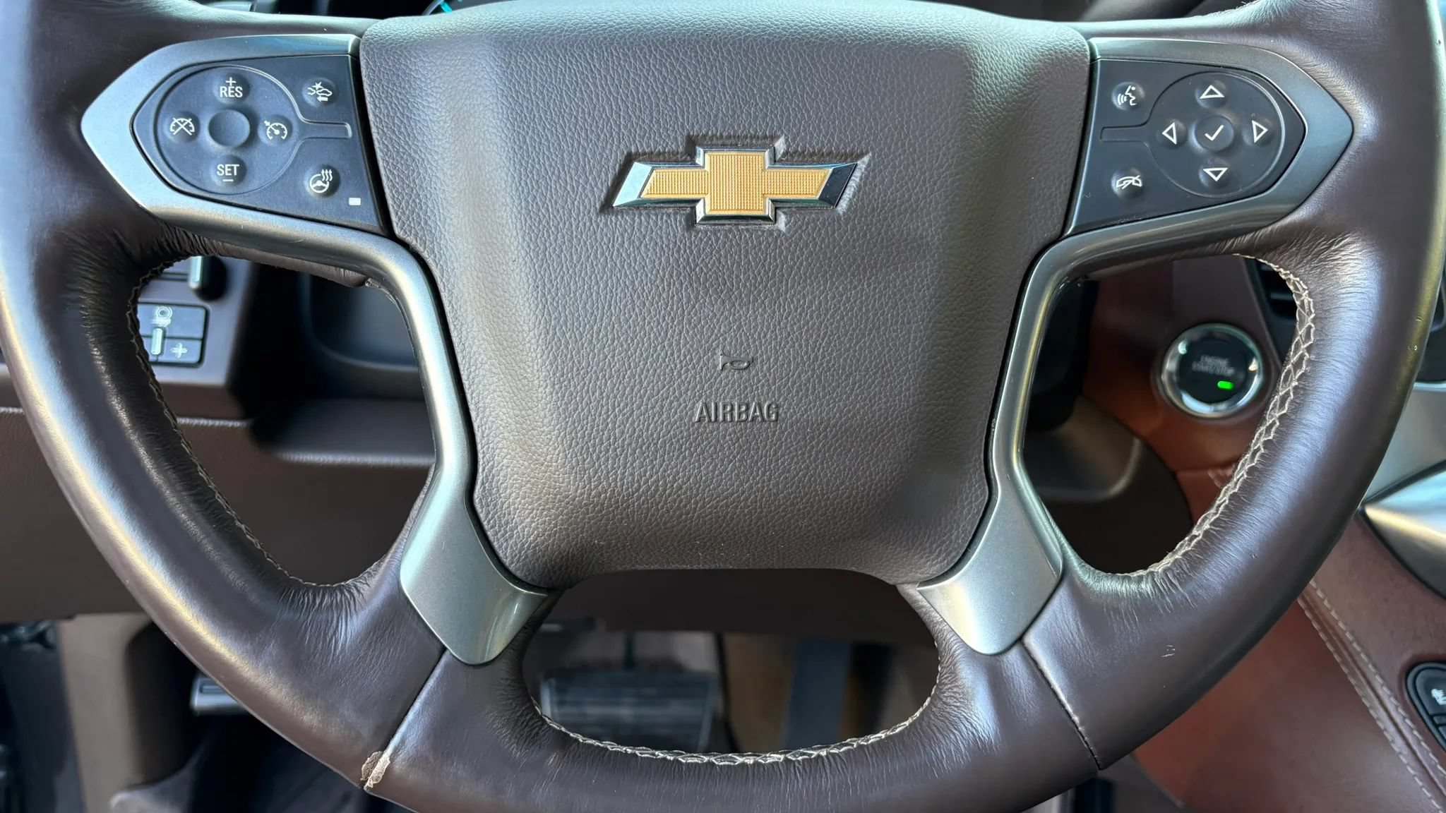 Used 2018 Chevrolet Tahoe Premier AWD/4WD image 18