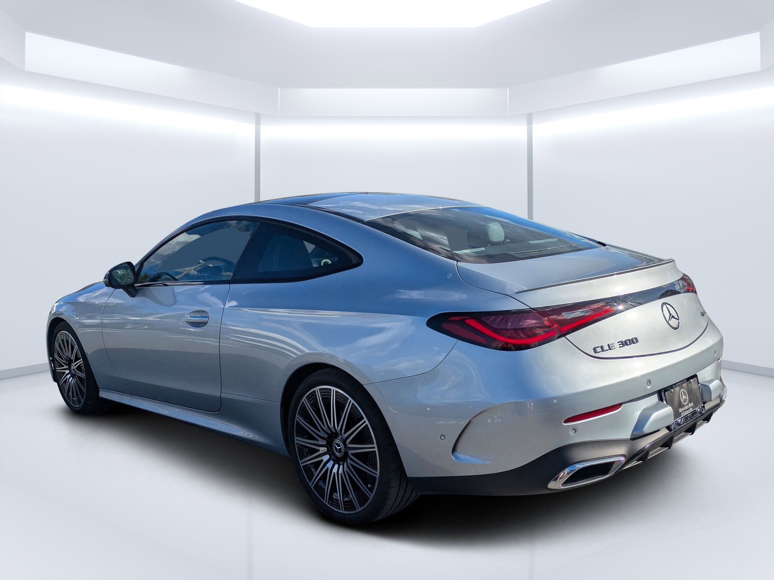 Certified 2024 Mercedes-Benz CLE 300 4MATIC Coupe image 8