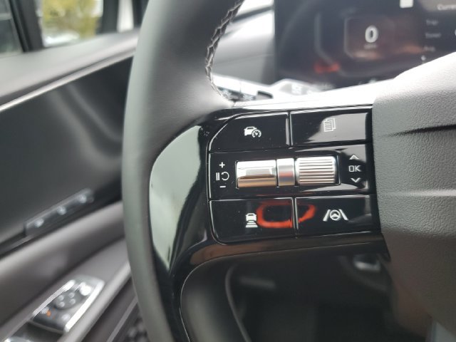 New 2027 Kia Carnival SX w/ Dark Edition Package FWD image 20