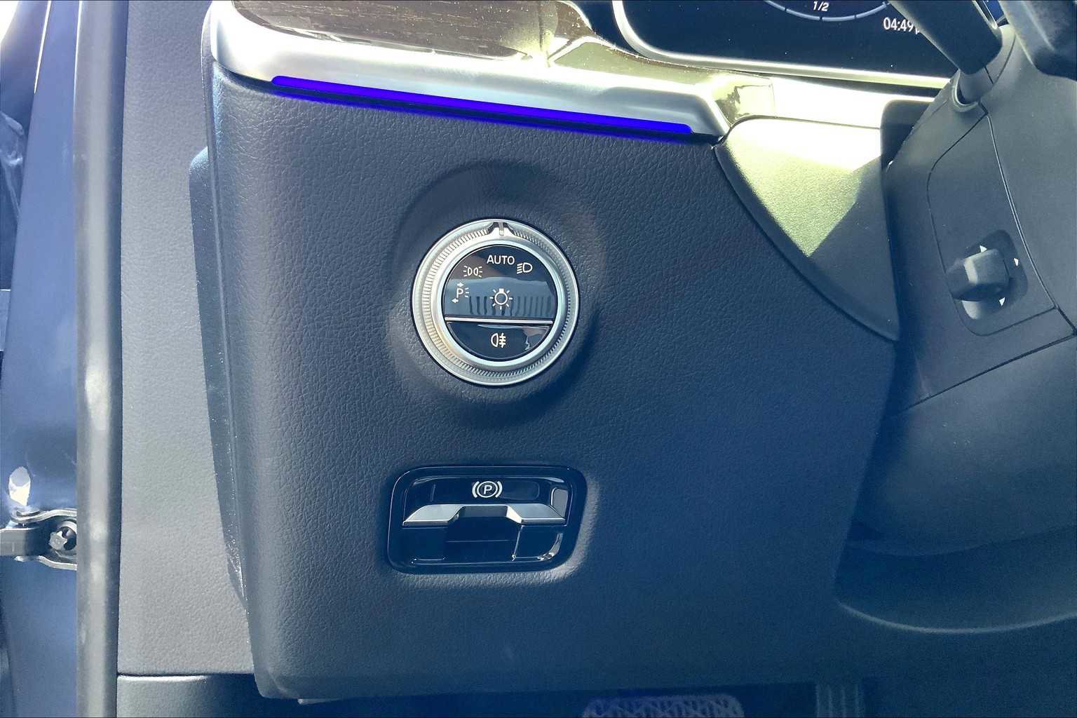 New 2025 Mercedes-Benz C 300 C 300 image 13