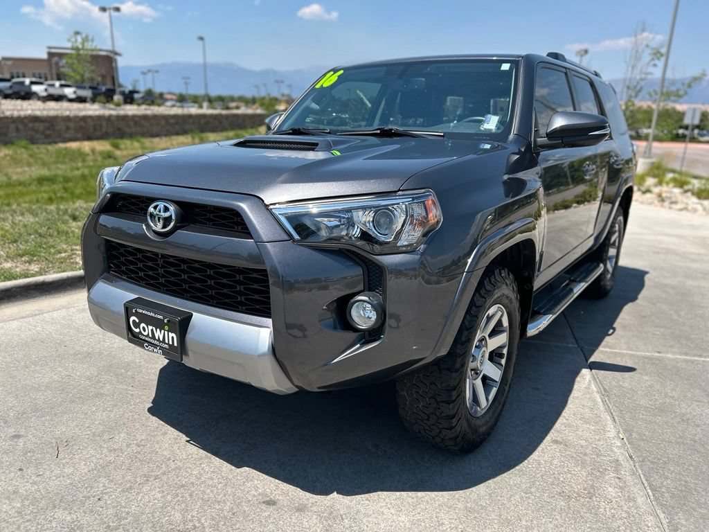 Used 2016 Toyota 4Runner Trail Premium AWD/4WD image 3