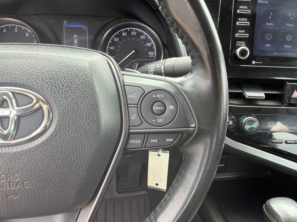 Used 2024 Toyota Camry SE FWD image 17