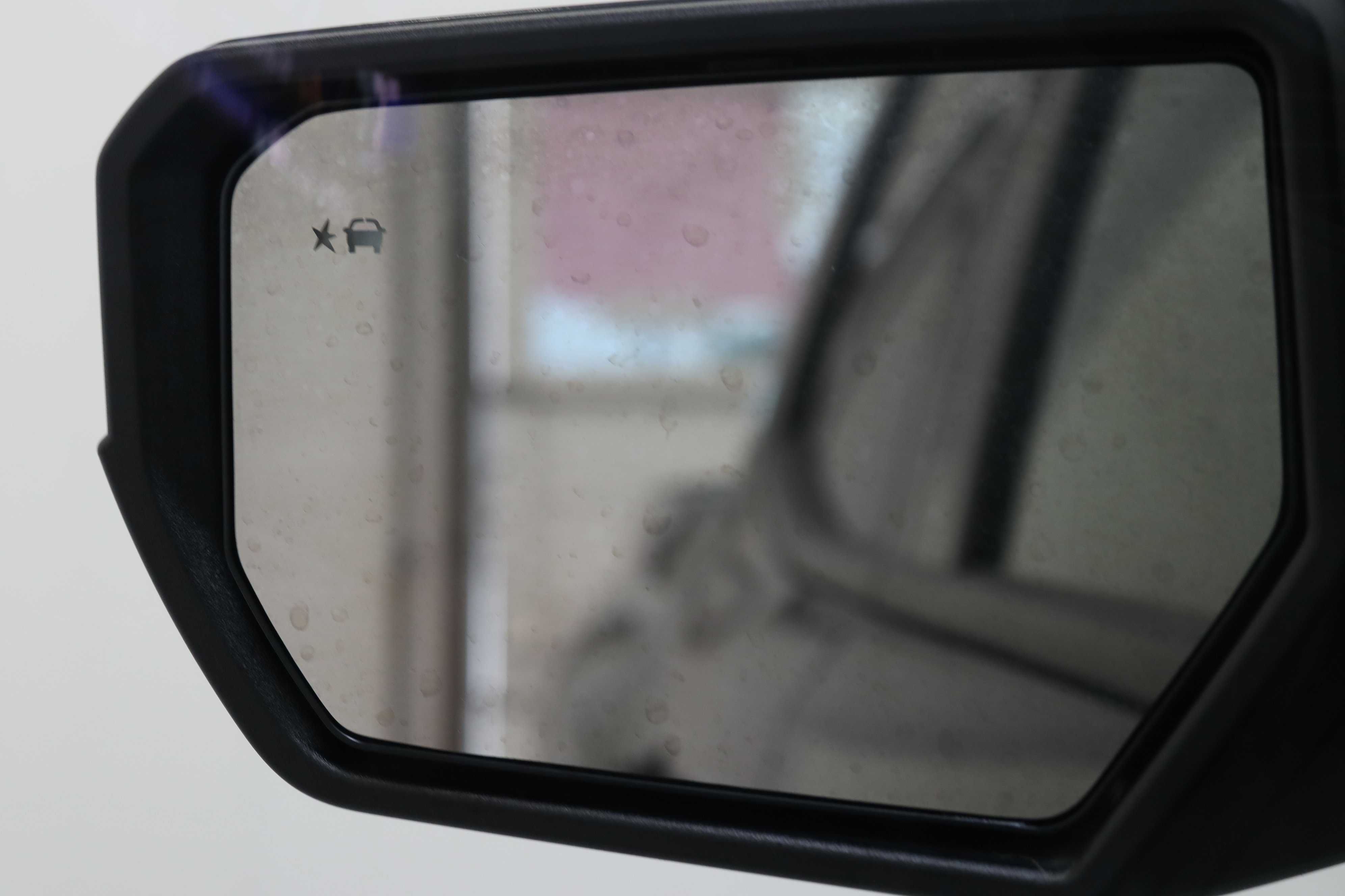 Used 2025 Chevrolet Colorado Trail Boss image 24