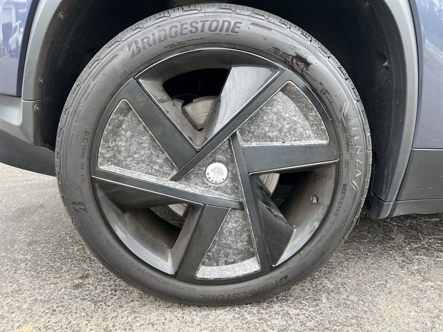 Used 2023 Fisker Ocean Extreme AWD/4WD image 16
