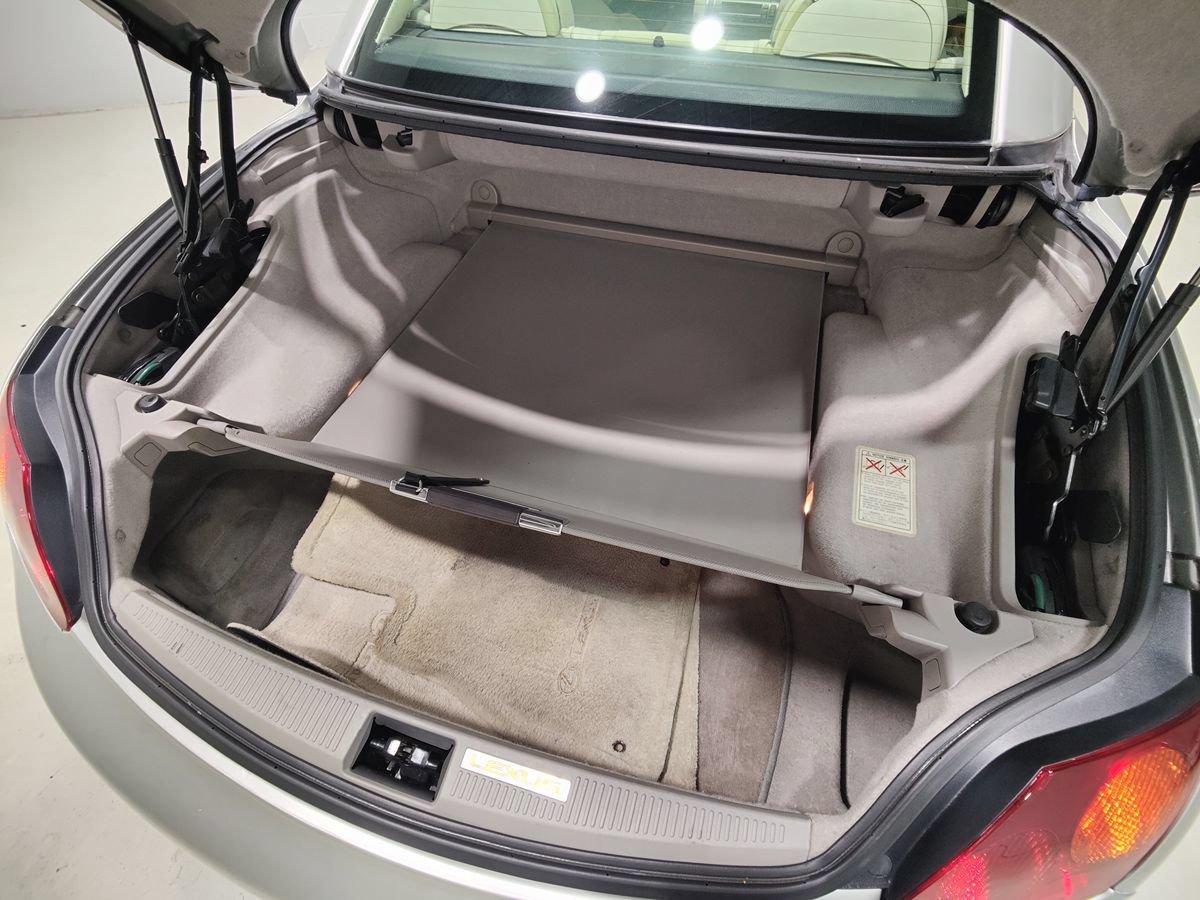 Used 2002 Lexus SC 430 Convertible RWD image 9