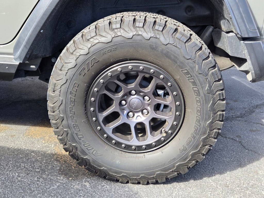 Used 2022 Jeep Wrangler Unlimited Sport AWD/4WD image 3