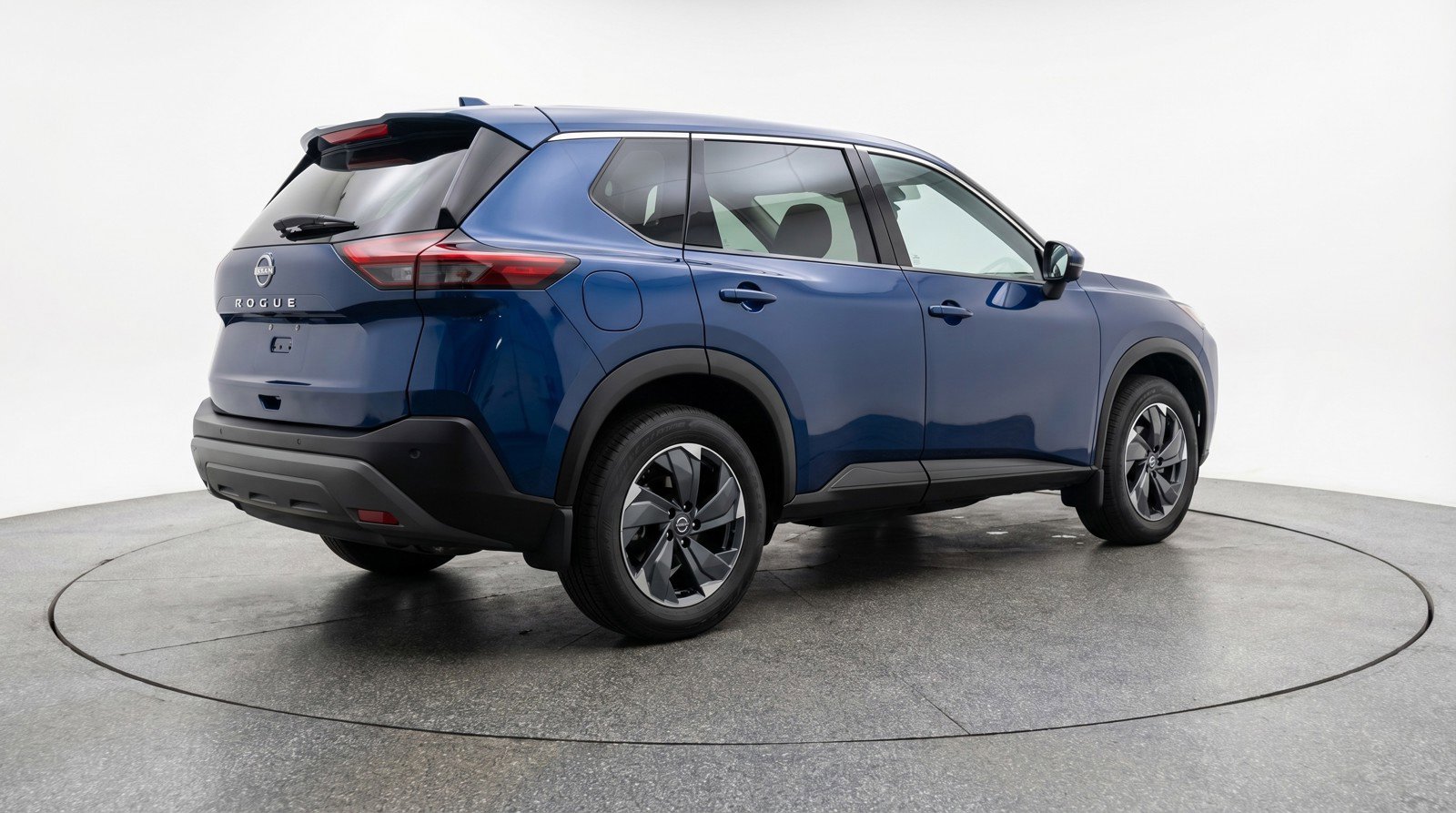 Used 2025 Nissan Rogue SV image 6