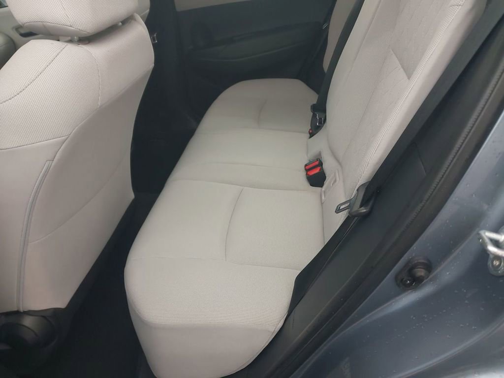 Used 2023 Toyota Corolla Cross L image 48