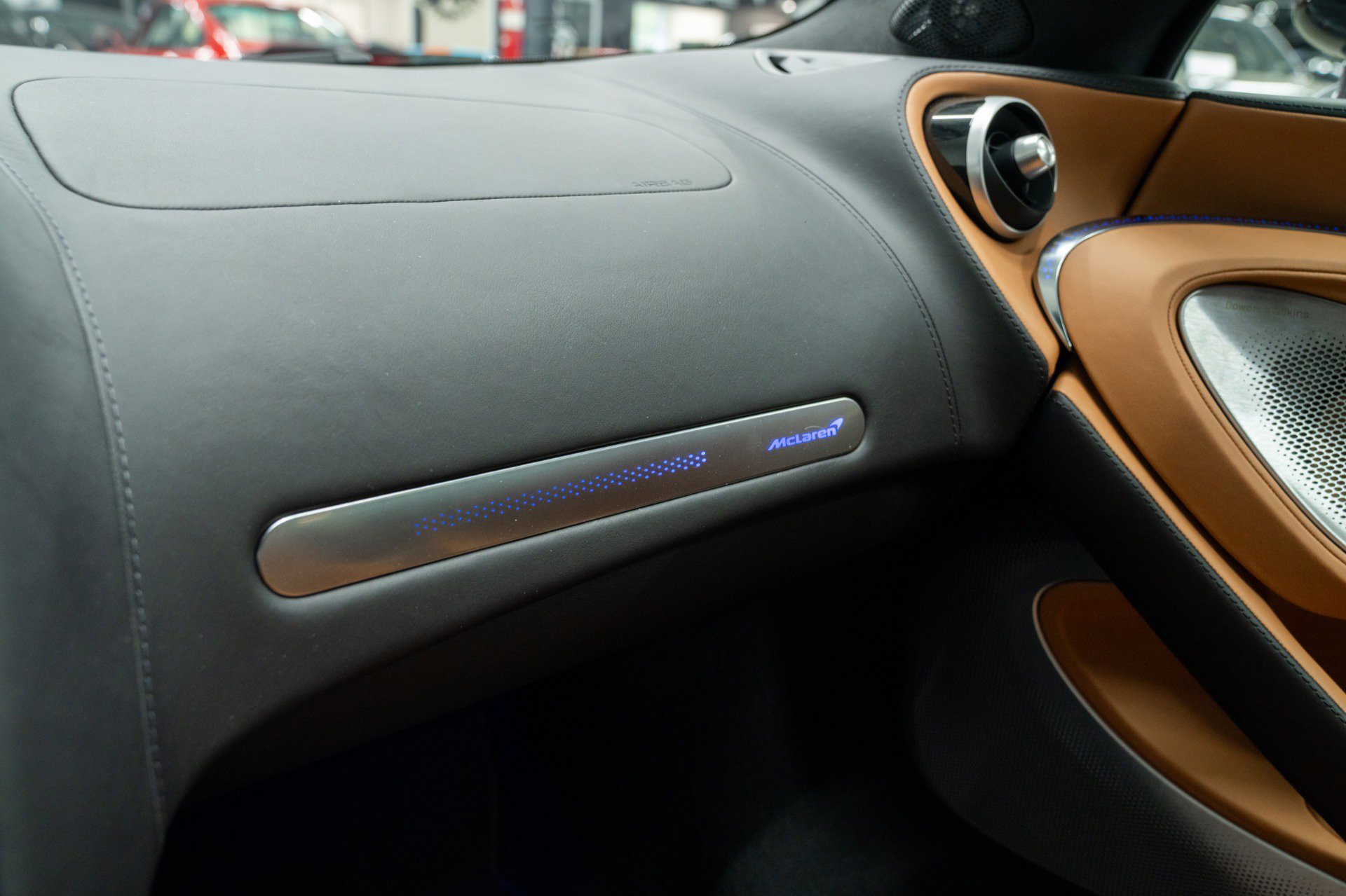 Used 2025 McLaren GTS RWD image 15