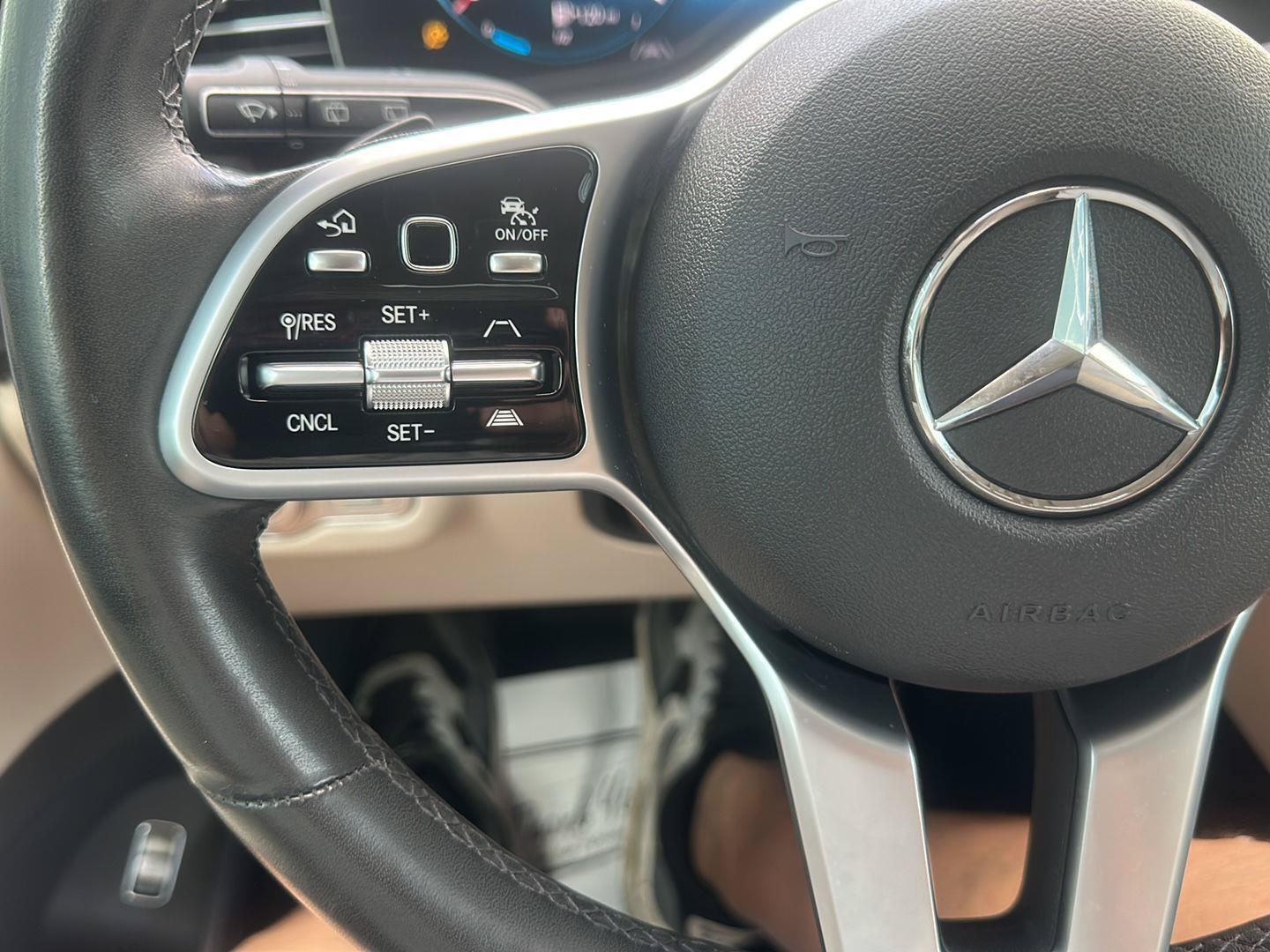 Used 2020 Mercedes-Benz GLS 450 4MATIC image 33