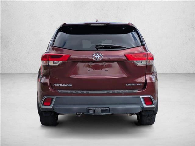 Used 2017 Toyota Highlander Limited image 7