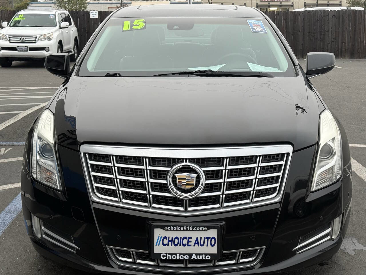 Used 2015 Cadillac XTS Premium image 2