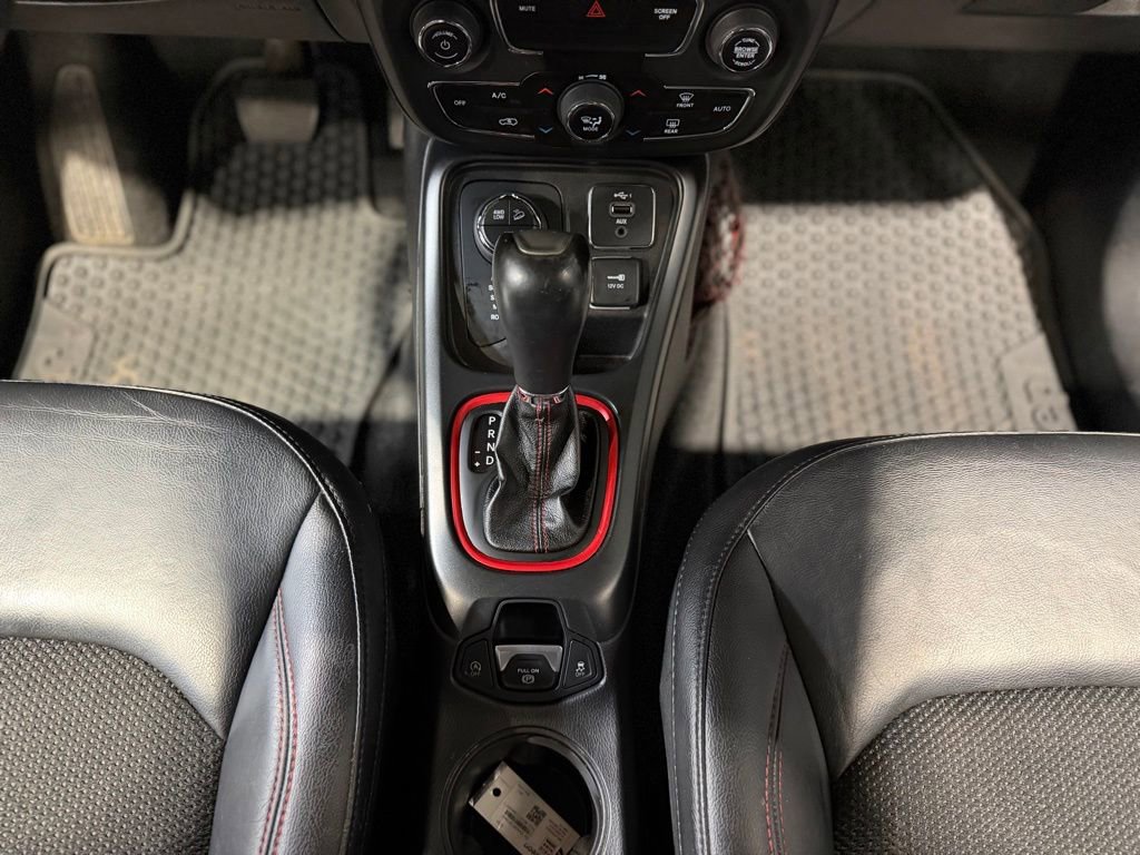 Used 2019 Jeep Compass Trailhawk image 16