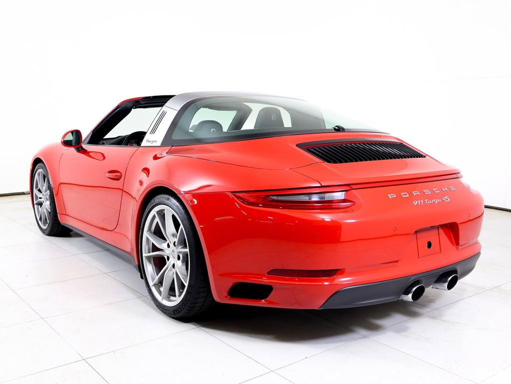 Certified 2018 Porsche 911 Targa 4S image 3