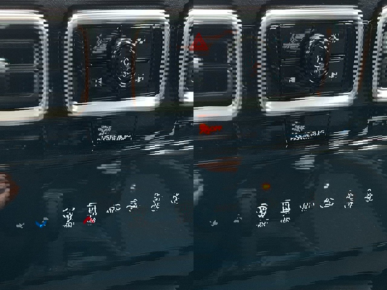 New 2026 Nissan Sentra SV image 31