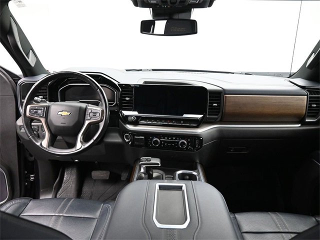 Used 2022 Chevrolet Silverado 1500 High Country w/ High Country Premium Package image 22