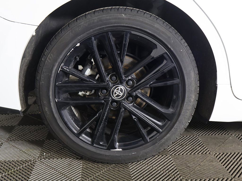 Used 2025 Toyota Camry SE FWD image 19
