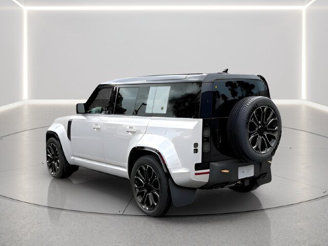 New 2026 Land Rover Defender 110 OCTA AWD/4WD image 16