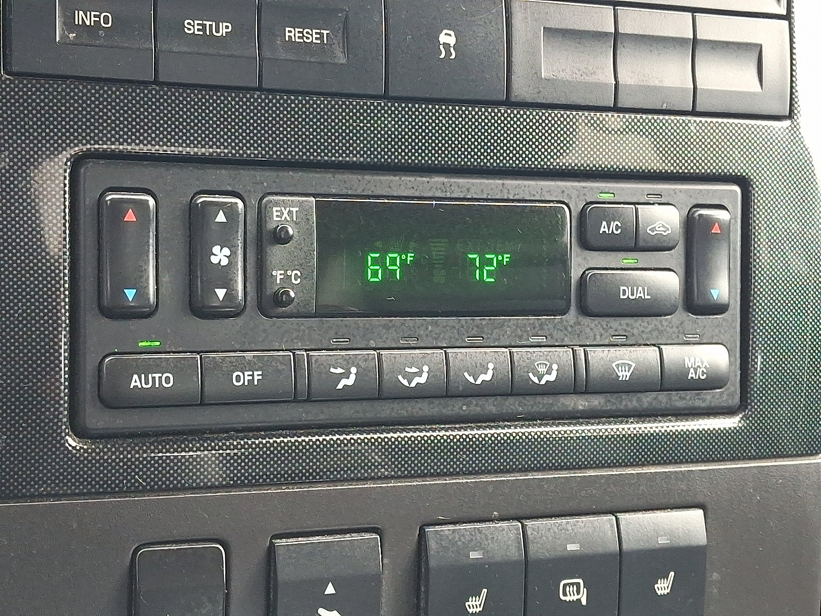 Used 2010 Ford Explorer Sport Trac Limited AWD/4WD image 18