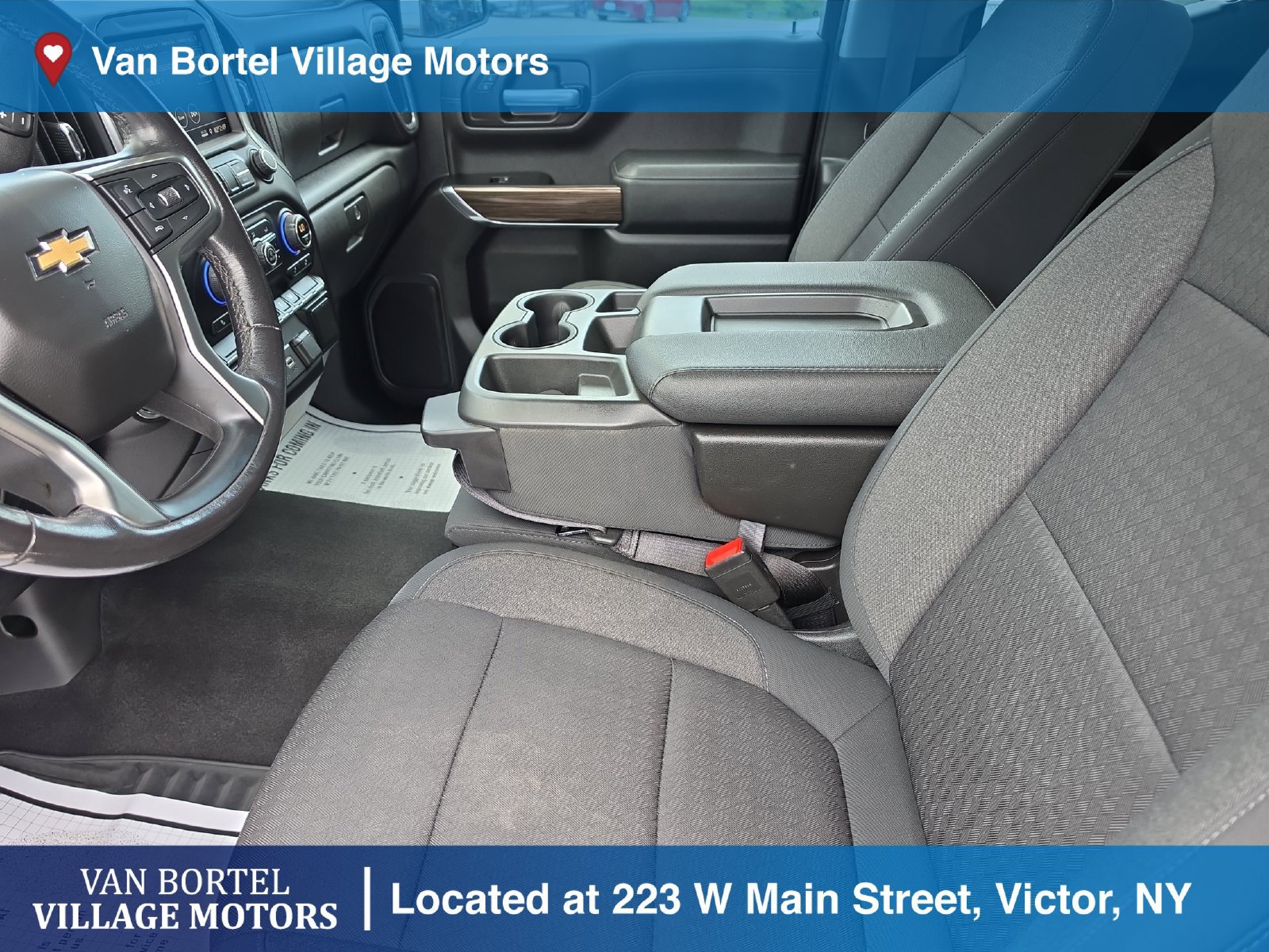 Used 2020 Chevrolet Silverado 1500 LT w/ All-Star Edition AWD/4WD image 10