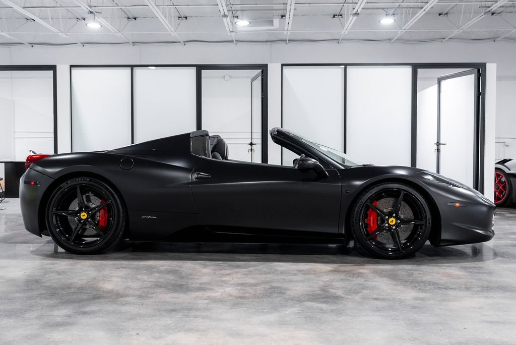 Used 2012 Ferrari 458 Spider RWD image 1