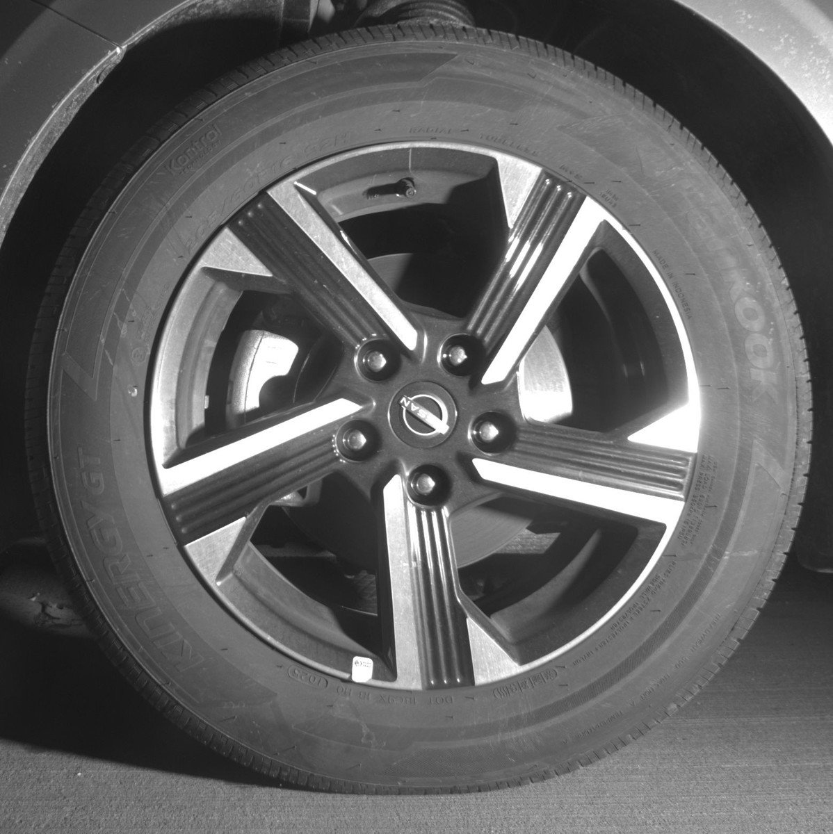 Used 2025 Nissan Sentra SV image 12